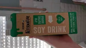 משקה סויה במתיקות מופחתת 1 ליטר