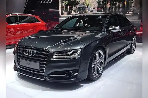 אאודי S8