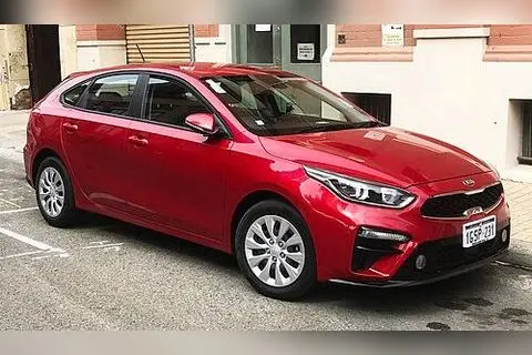 קיה Cerato
